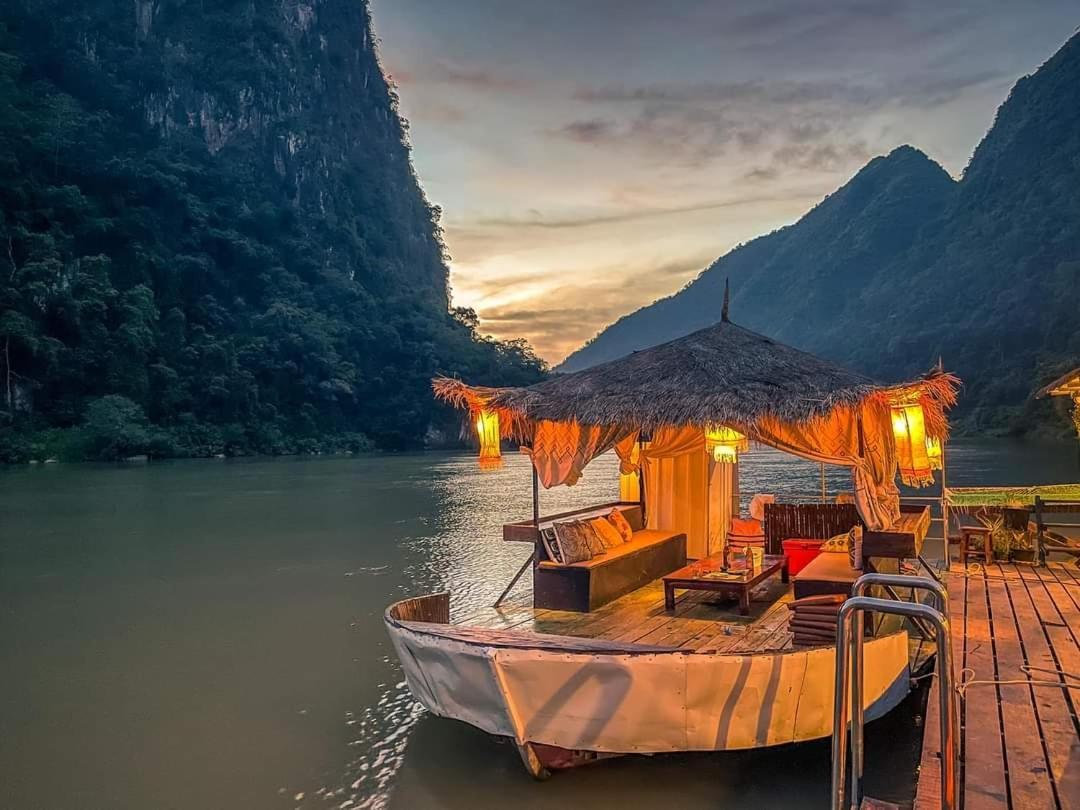 Ou River House Nongkhiaw Esterno foto